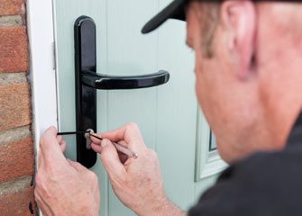 City Locksmith Store Simsbury, CT 860-261-9294 City Locksmith Store Simsbury, CT 860-261-9294